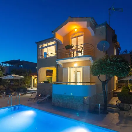 Seaside Family Friendly House With A Swimming Pool Sevid, Trogir - 22724 Holiday home Sevid