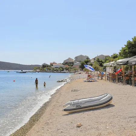 펜션 Seaside Family Friendly House With A Swimming Pool Sevid, Trogir - 22724 *