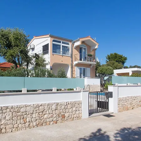 Seaside Family Friendly House With A Swimming Pool Sevid, Trogir - 22724 *